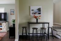 Your Cozy Lockwood Lodge Awaits Pet Friendly - Bed and Breakfast Lake Geneva