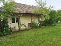 Enikő Vendégház - B&B Vajdácska