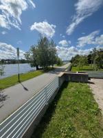 PipiRest River-View Apartment with a Terrace - Chambres d’hôtes Pärnu