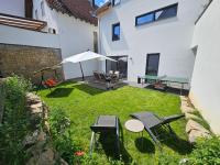 Hygge Home - mit Garten und Stellplatz für Feriengäste-, Monteure / Netflix / 10 min. zur Sinsheim Therme und zur Autobahn - B&B Sinsheim