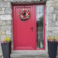 Clarin Rest Contemporary room in restored cottage on Wild Atlantic way - B&B Galway