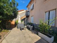Roanne, appartement près du centre avec Terrasse - B&B