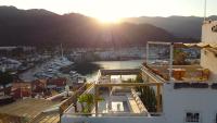 Appartement 2 Chambres avec Balcon et Vue sur la Mer