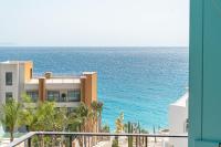 Santorini Wave Loft 2 - Bed and Breakfast Gjilek