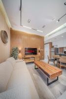 Private Apartment - 1BR Aljada Home - Sleeps 4 - B&B
