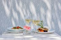 MONOslow - Wine, Dine & Rest - B&B Monoszló