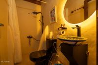 Deluxe Double or Twin Room with Mountain View