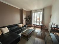 Appartement lumineux et spacieux avec 2 chambres - B&B Alfortville
