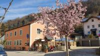 Gasthof zum Brunnen - B&B Mörnsheim