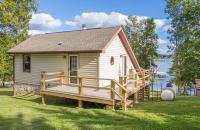 Cherokee Lake Cottage by Staycating - B&B Jefferson City