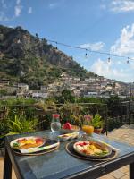 MEROLI Guesthouse - UNESCO quarter - Bed and Breakfast Berat