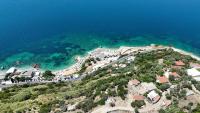 Sebi's Chalet with Sea View - B&B Vlore