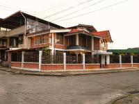 Raíces y Refugio - B&B Puyo