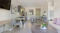 Landing Amazing 1BD Gym Clubhouse - B&B Glendale