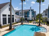 Landing Apartments Westside Houston - B&B Houston