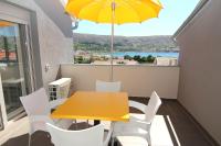 Apartment Villa Franci Pag with heating and open all year - B&B Pag