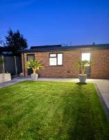 Stylish modern Guest house - B&B