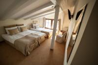 Triple Room with Lake View