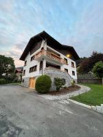 Mountain Garden Apartments Larice - Chambres d’hôtes Giustino