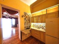 Apartamento con vistas y balcón