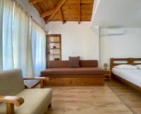 Deluxe Double or Twin Room with City View