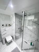 Luxueux appartement climatisé avec piscine & parking - Ferienwohnung Saint-Laurent-du-Var