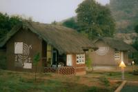 Prabancha Ethnic & Earthen Villa Resorts - B&B