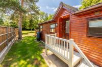 Swift Host - The Cabin - Sleeps Six - Near Aylsham - Garden - B&B Burgh next Aylsham