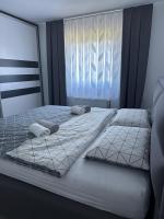 Camera Matrimoniale con Vista Lago