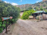 The Candle Cottage at Keurkloof Valley Family Farm - Chambres d'hôtes Uniondale