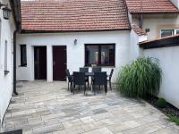 Apartmán u Velké brány - B&B Jemnice