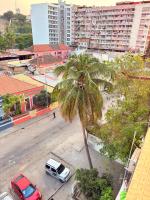 Cozy Apartment in Historic Building-at Luanda Bay - B&B Luanda