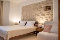 Apartamento de 1 dormitorio con balcón y vistas al mar