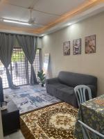 Homestay Bonda E - Ferienwohnung Tanjong Malim