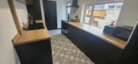 Refurbished 4-Bed Home Near Hospital & Station - B&B Chatham