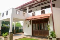 The Teak Ambalangoda - Bed and Breakfast Ambalangoda