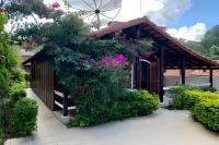 Casa de Madeira Aconchego - Ótima localização - Chambres d’hôtes Águas de Lindóia