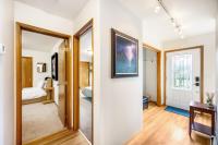 Magical Mountain Retreat - B&B Juneau