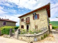 Villa Fiorita tra le Colline del Casentino - B&B Chitignano