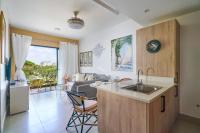 Stylish Poolside Retreat In Cap Cana - B&B Punta Cana