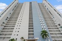 Waterfront Apartment Balcony Marina Shared Pool - B&B Fajardo