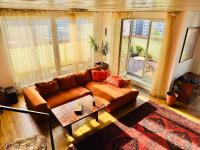 LOcelot Premium 2 floor Apartment near O2 Arena - Bed and Breakfast Praag