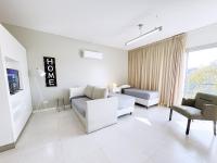 Superior One-Bedroom Apartment