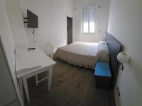 Dreibettzimmer mit eigenem Bad