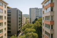 Qult - Orwell - Ferienwohnung Bukarest