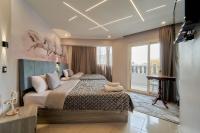 Deluxe Quadruple Room with Pyramids View