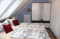 Apartment mit 2 Schlafzimmern und Dusche 