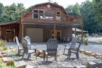 The Lodge by On Cue Properties - B&B
