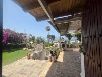 House near beach - B&B Mdiq