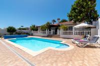 Beautiful and Spacious 4 Bedroom Villa - Bed and Breakfast Callao Salvaje
